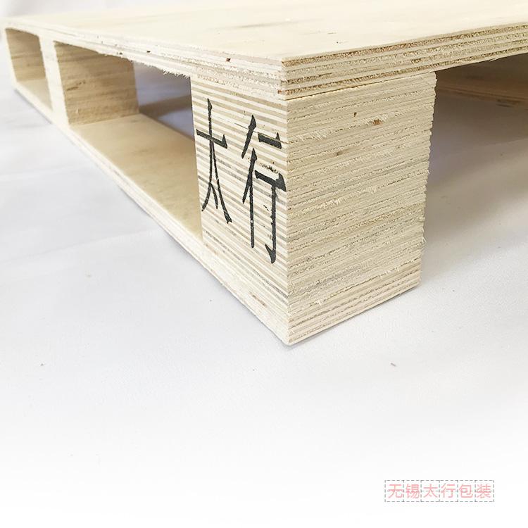 無(wú)錫木托盤(pán)廠(chǎng)家  出口熏蒸托盤(pán)  四面進(jìn)叉木卡板